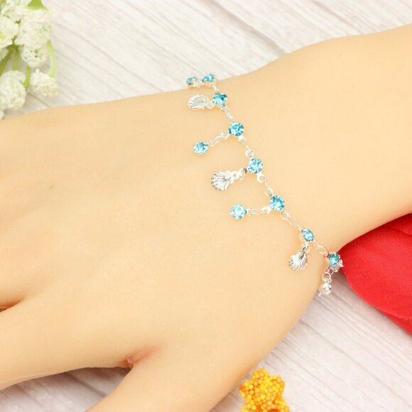 "Trendy Handmade Bracelet – A Thoughtful Gift for Girls & Women | UNVRC1299 - Picture 10 of 10